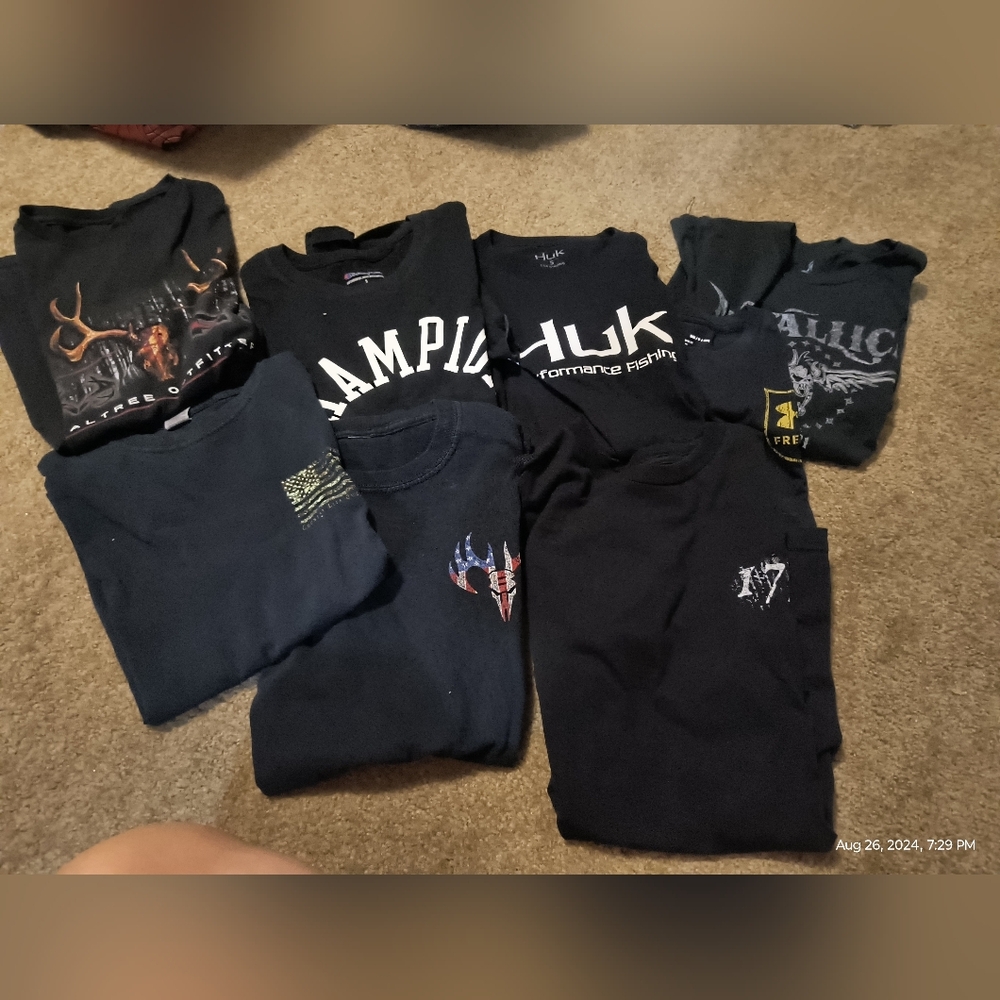 Men's S tshirts, selling as a bundle, 8 shirts total